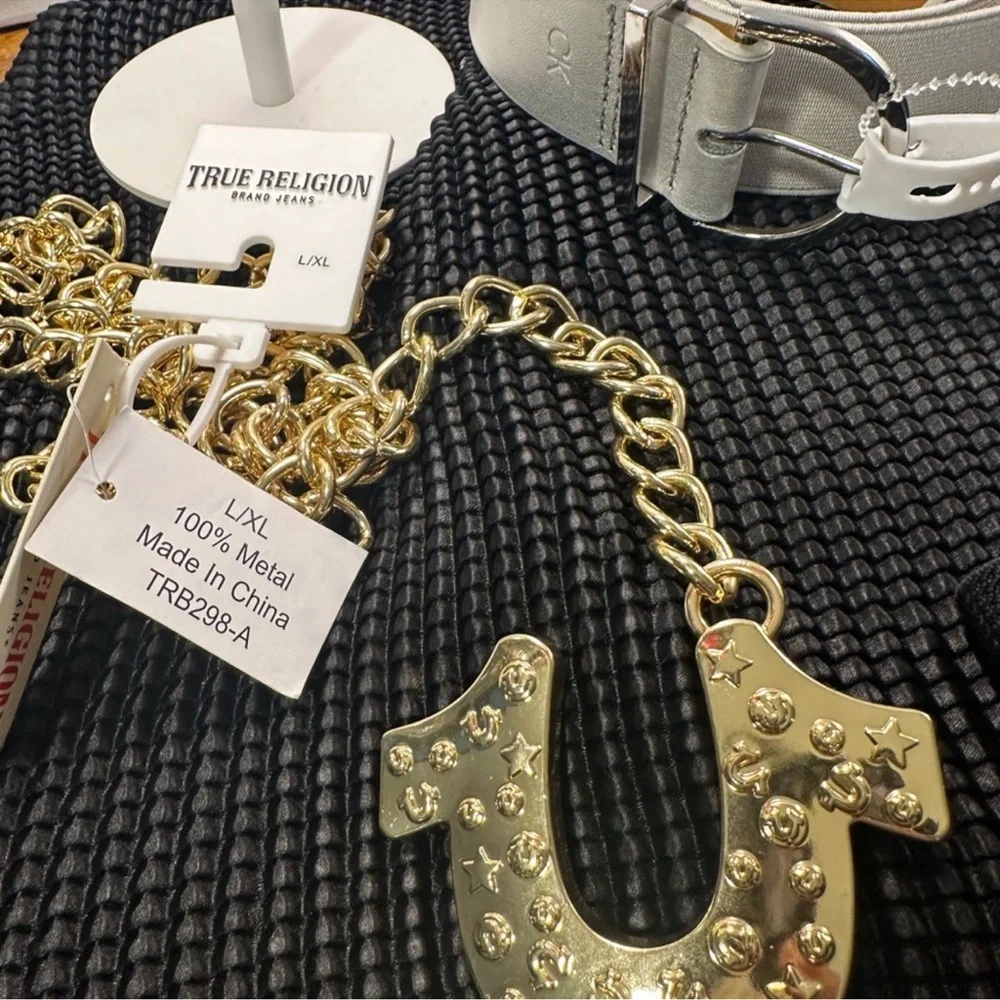 🆕True Religion Gold Horseshoe Chain Statement Belt